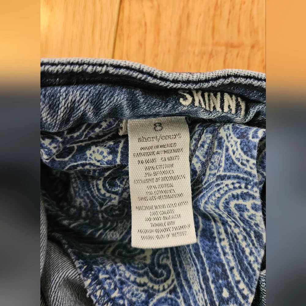 American Eagle Outfitters Light Blue Distressed Skinny Jeans Size 8 Short - Picture 8 of 8